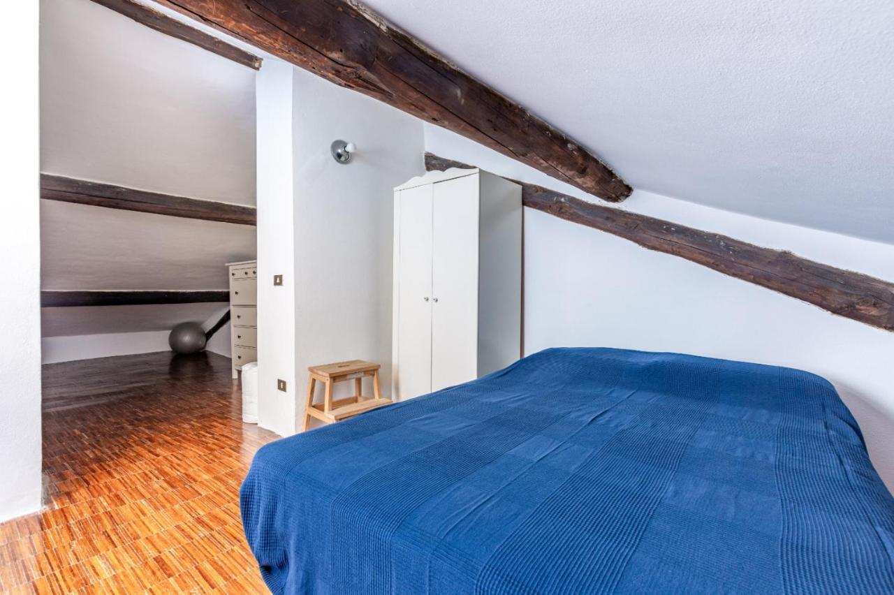 Porta Ticinese colorful apartment! Milano Esterno foto